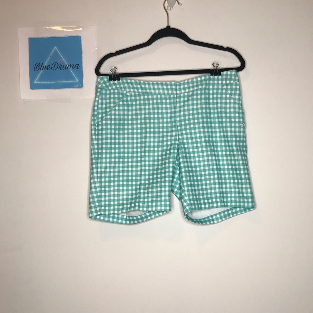 CallaWay blue and white shorts.